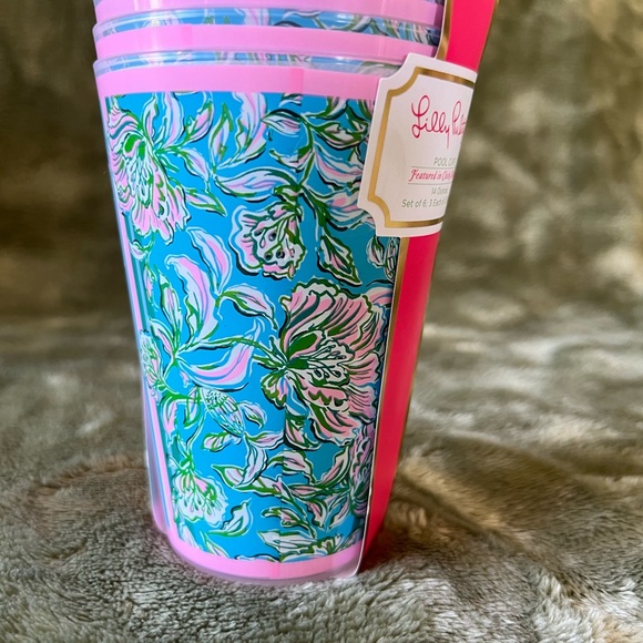 NWT Lilly Pulitzer Set of 6 - 14 oz. Pool Cups in  Chick Magnet - Picture 3 of 4